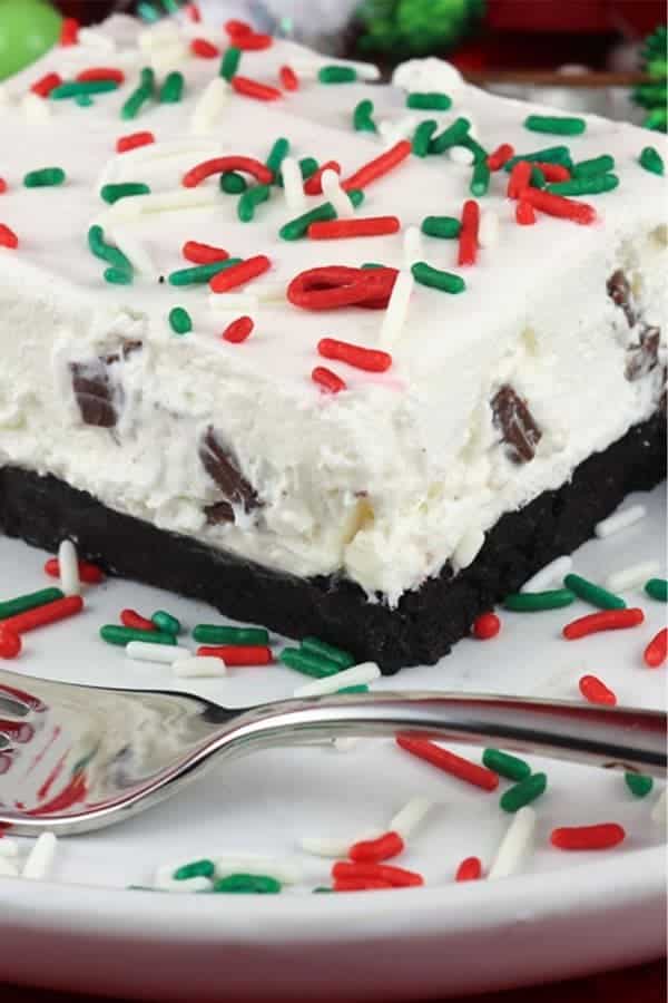 Peppermint Marshmallow No-Bake Dessert