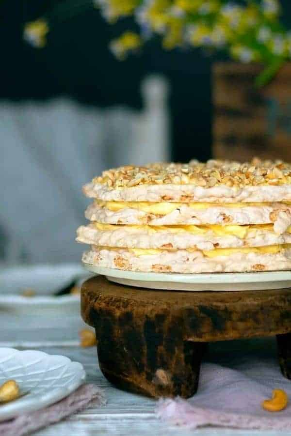 SANS RIVAL