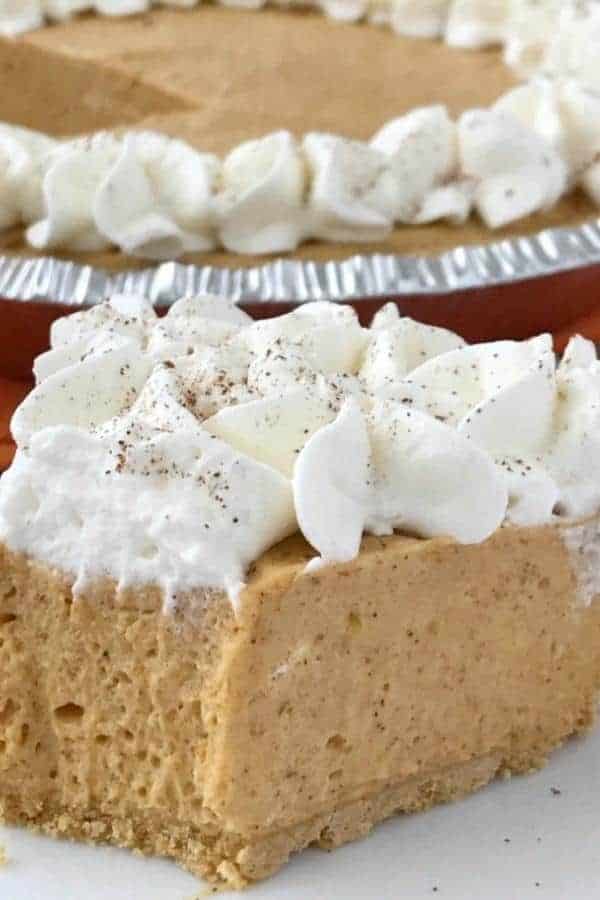 NO BAKE MARSHMALLOW PUMPKIN PIE