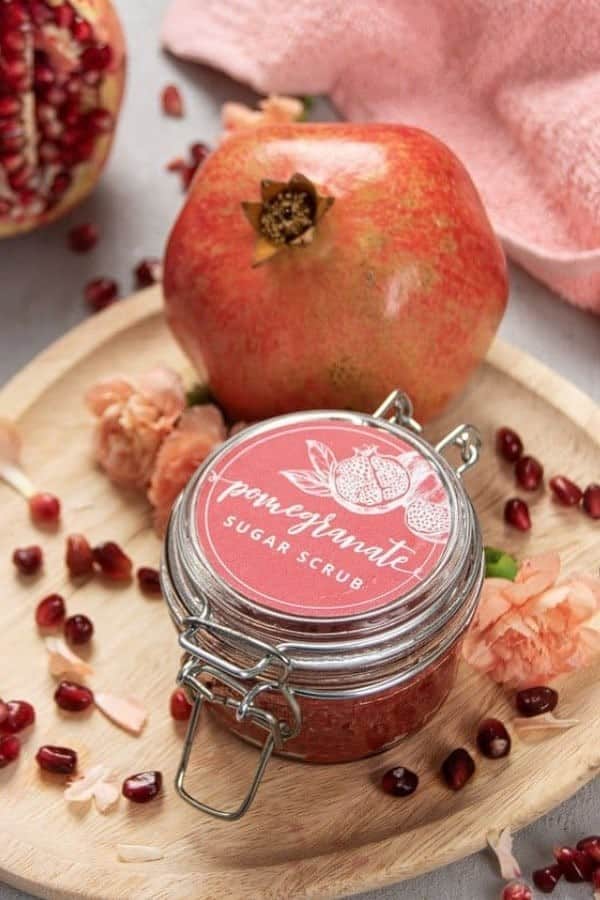 DIY POMEGRANATE SUGAR SCRUB