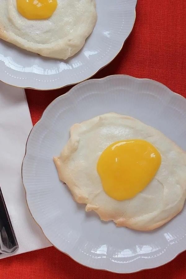 LEMON CURD EGGS