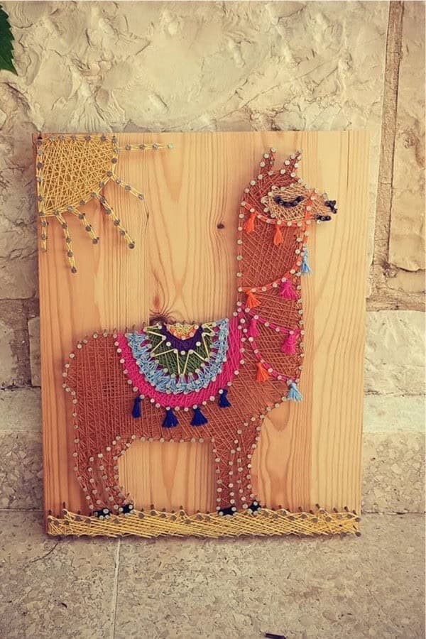 Llama DIY String Craft Sign