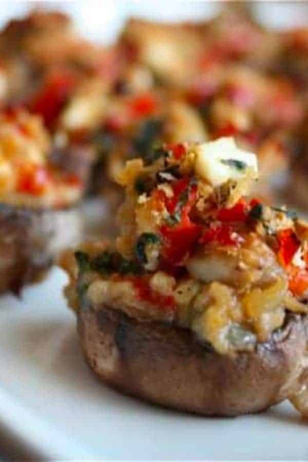 MEDITERRANEAN STUFFED MUSHROOMS