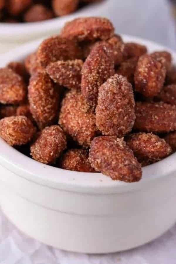 SLOW COOKER CINNAMON SUGAR CANDIED ALMONDS