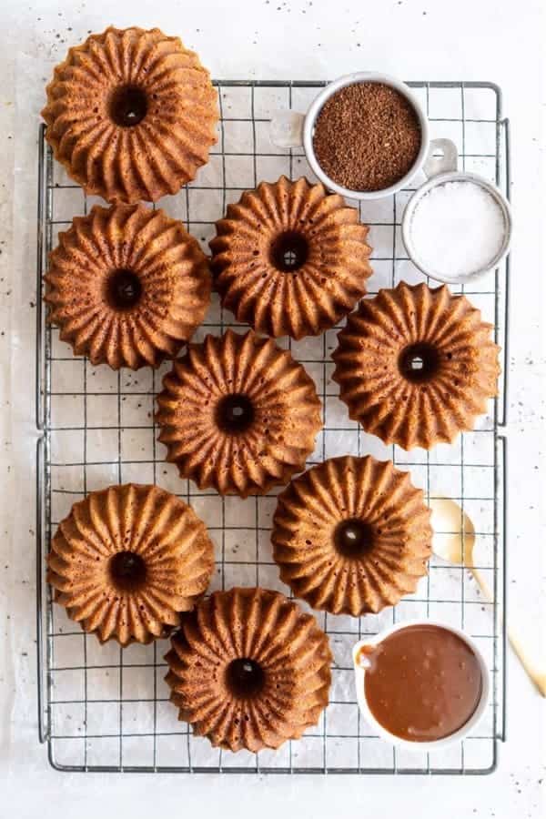 Mini Banana Bundt Cake Recipe