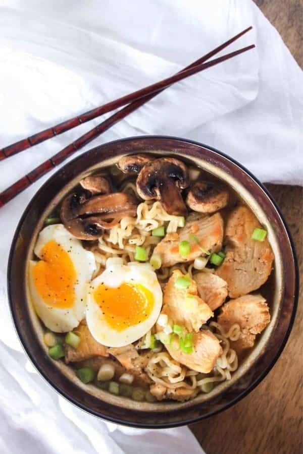 JAPANESE RAMEN WITH CHICKEN