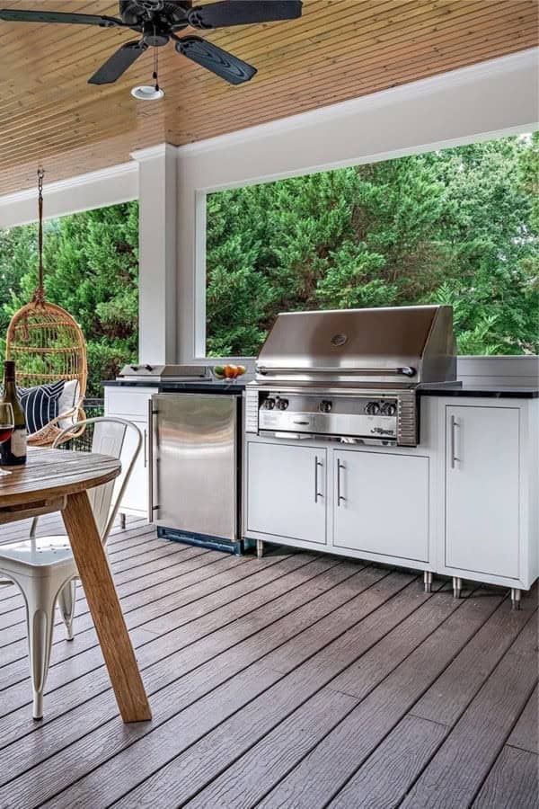 Stainless Steel Outdoor Kitchen