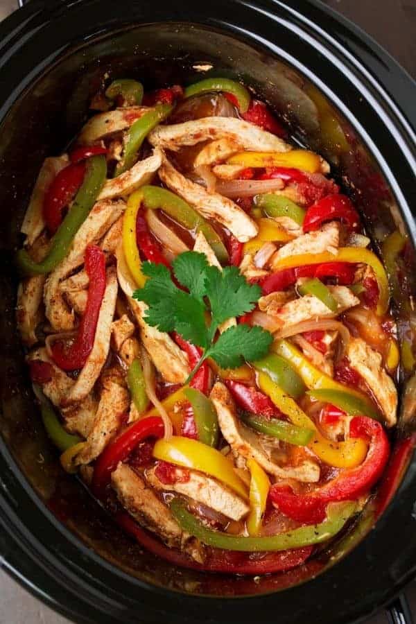 SLOW COOKER CHICKEN FAJITAS