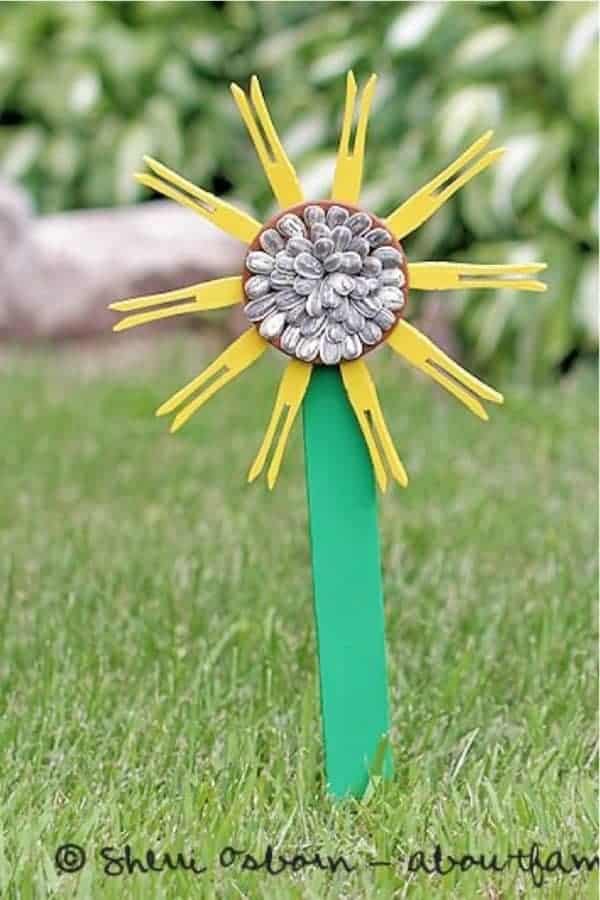 Clothespin Sunflower Craft For Kids