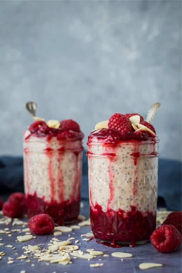 Raspberry Almond Overnight Oatmeal