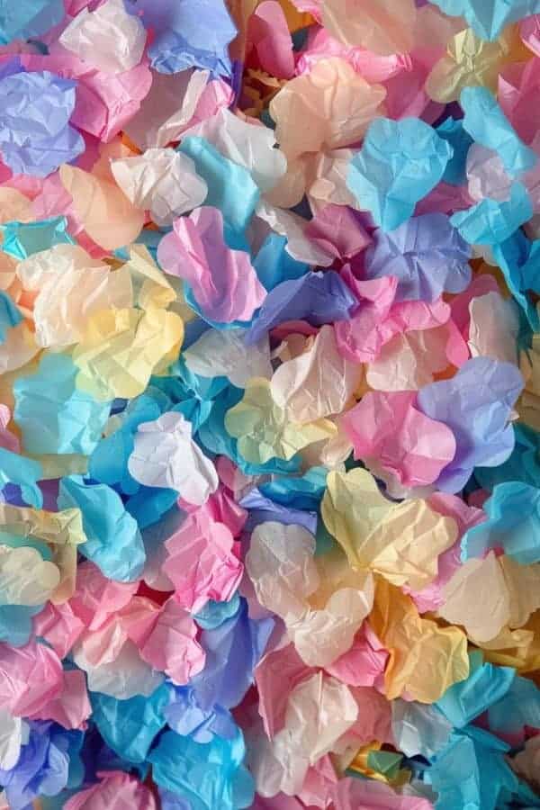 TISSUE PAPER CONFETTI