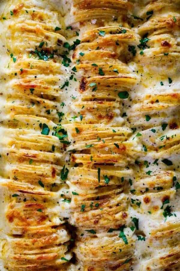 CHEESY SCALLOPED POTATOES