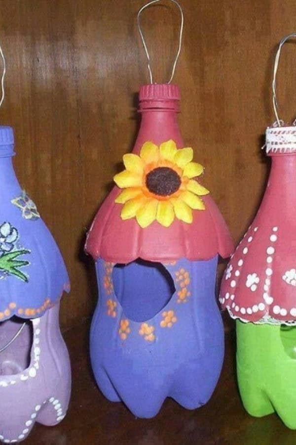 DIY PLASTIC BOTTLE BIRD HOUSE