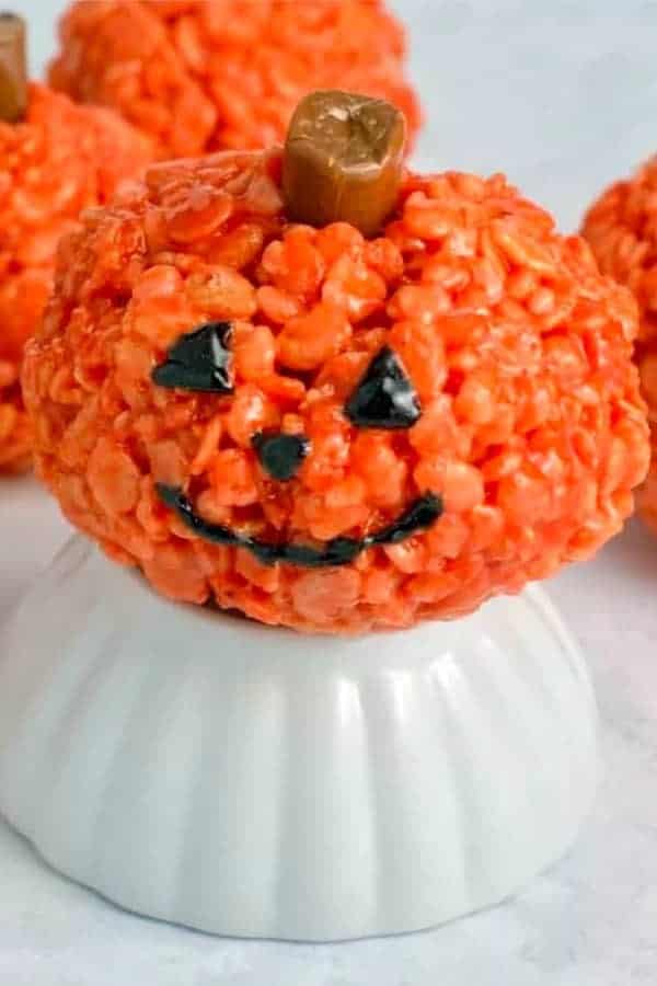 Pumpkin Rice Krispie Treats