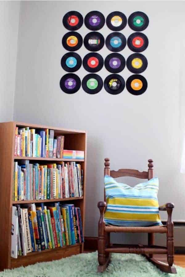 COLORFUL VINYL RECORD WALL DISPLAY