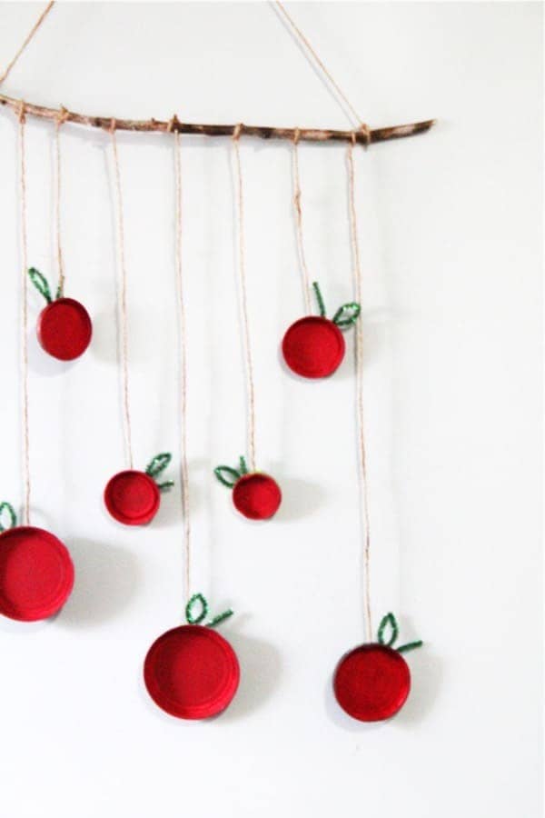 DIY Apple Wall Hanging For Kids