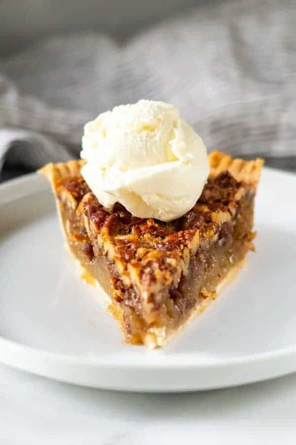 GLUTEN-FREE PECAN PIE