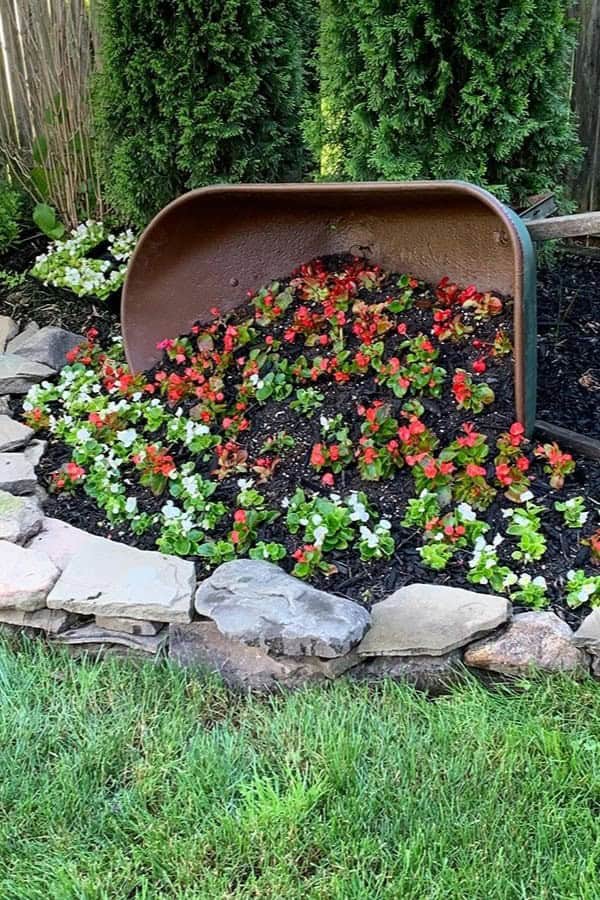 DIY TIPPED WHEELBARROW PLANTER