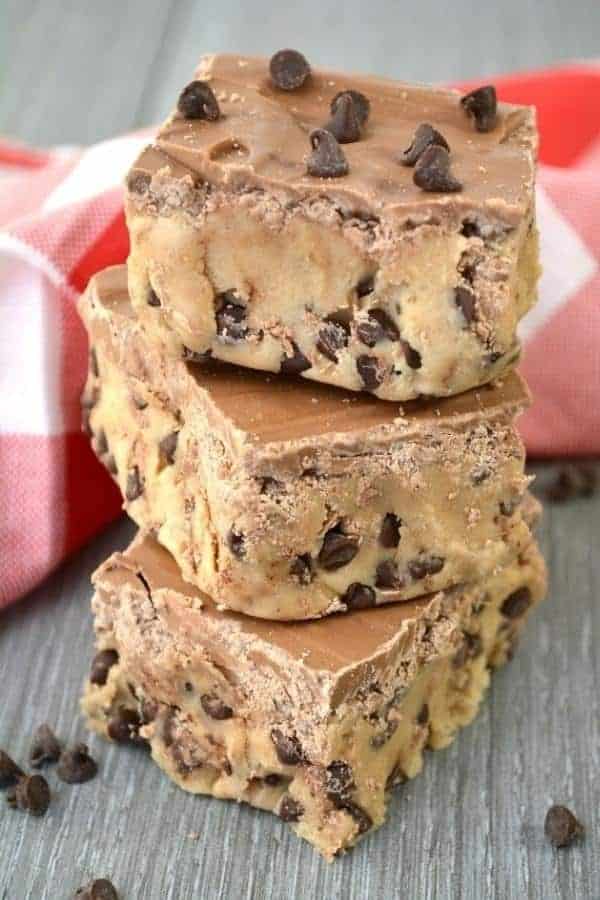 NO-BAKE COOKIE DOUGH BARS