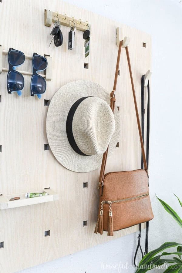 Modular Entryway Organizer from Plywood