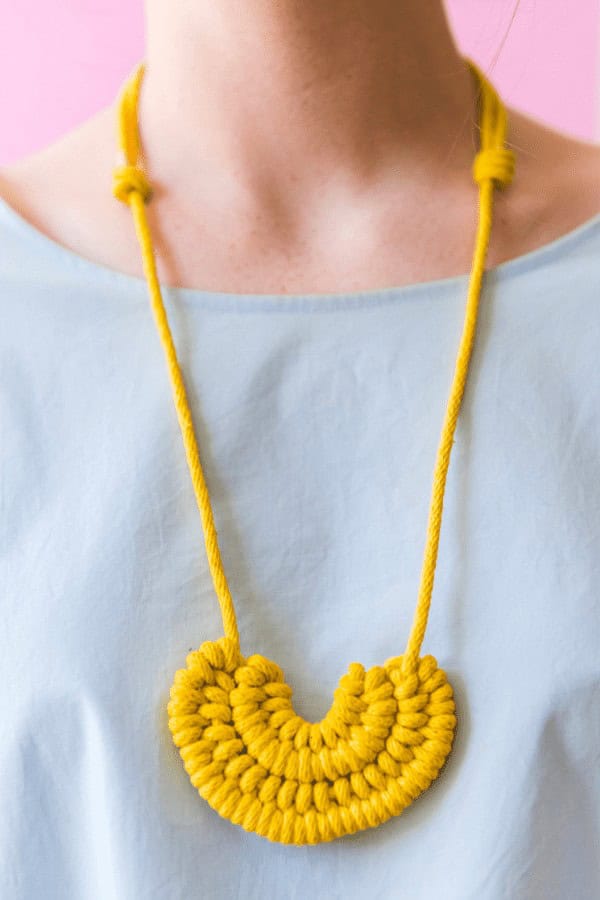 Knot Necklace