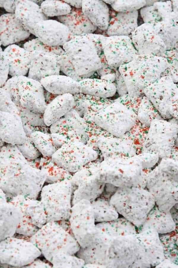 CHRISTMAS PUPPY CHOW