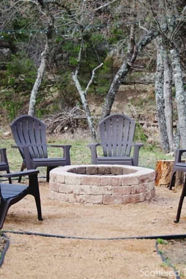 SIMPLE DIY OUTDOOR FIREPIT