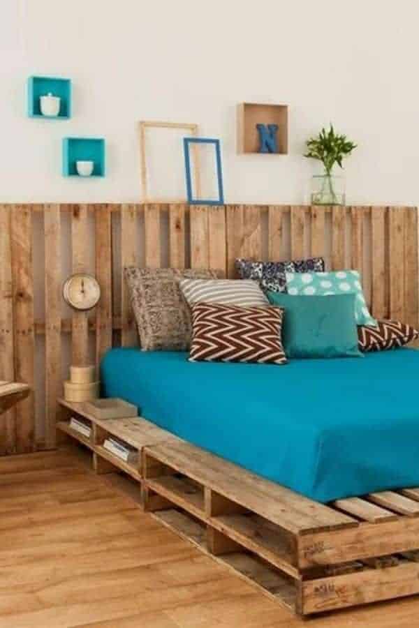 PALLET BED FRAME