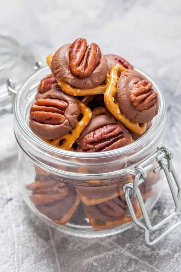 ROLO PRETZEL TURTLES