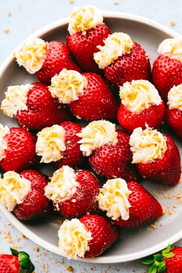 Cheesecake Stuffed Strawberries