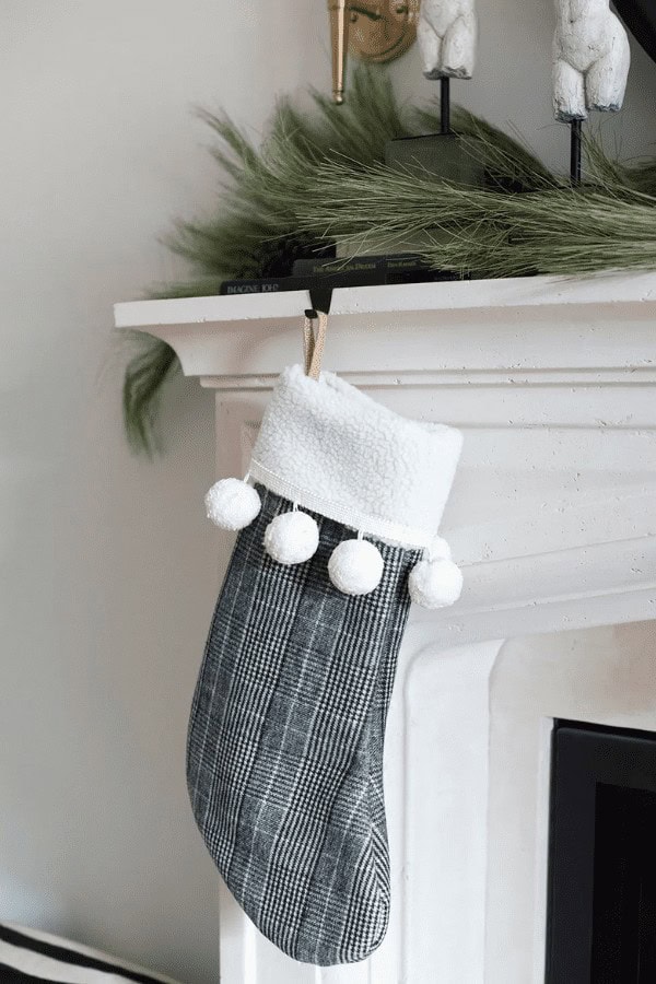 DIY Slipovercover Stockings