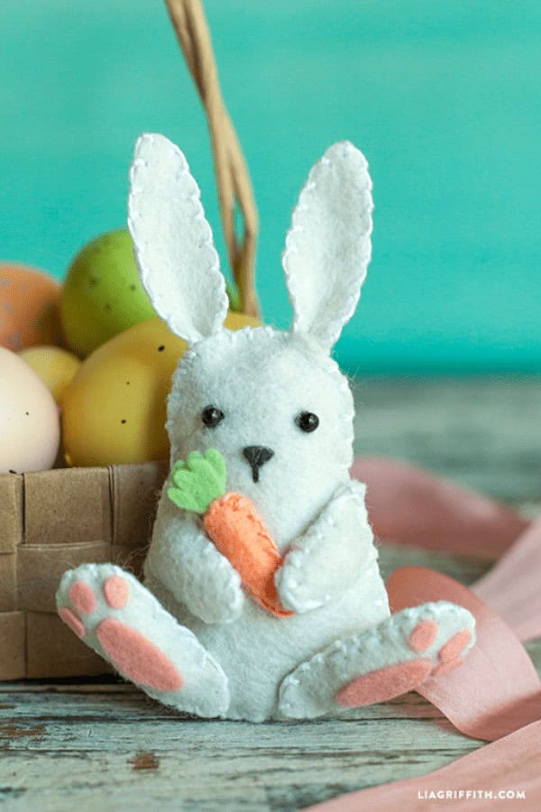 Felt Easter Bunny