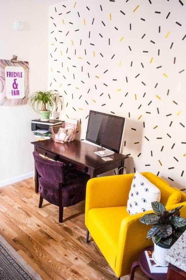 DIY OVERSIZED CONFETTI MURAL