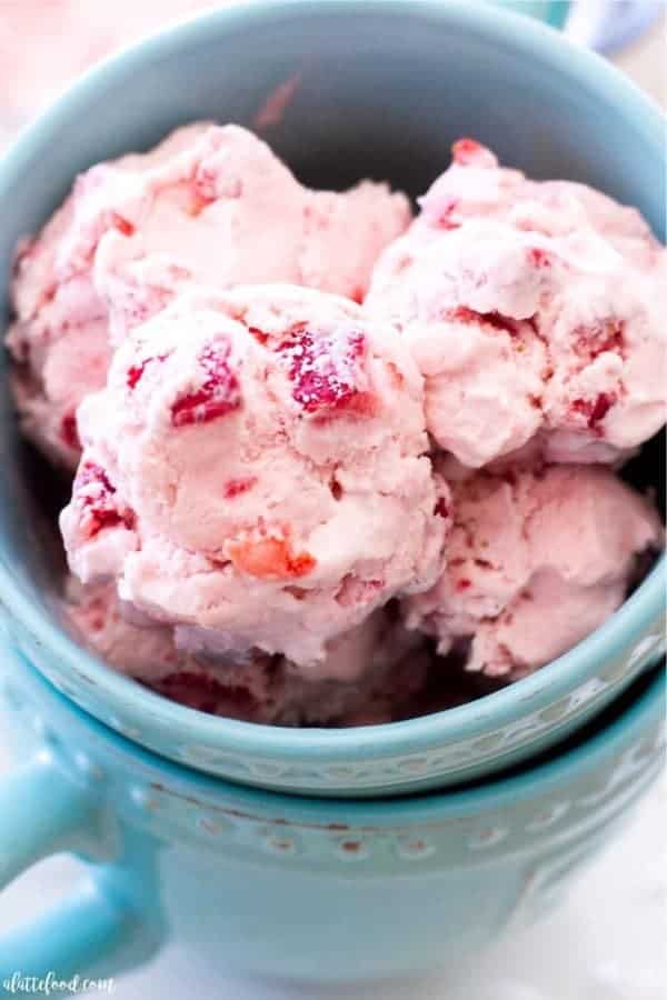 Homemade Strawberry Ice Cream