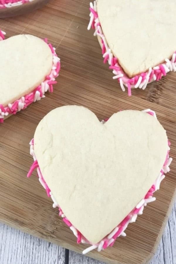 HEART COOKIE SANDWICHES