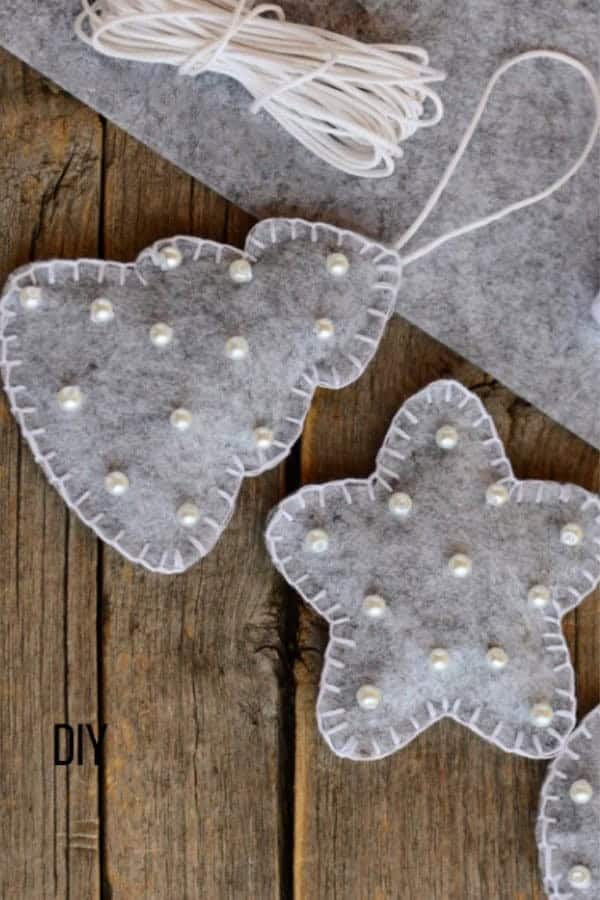 DIY Easy Felt Christmas Ornaments