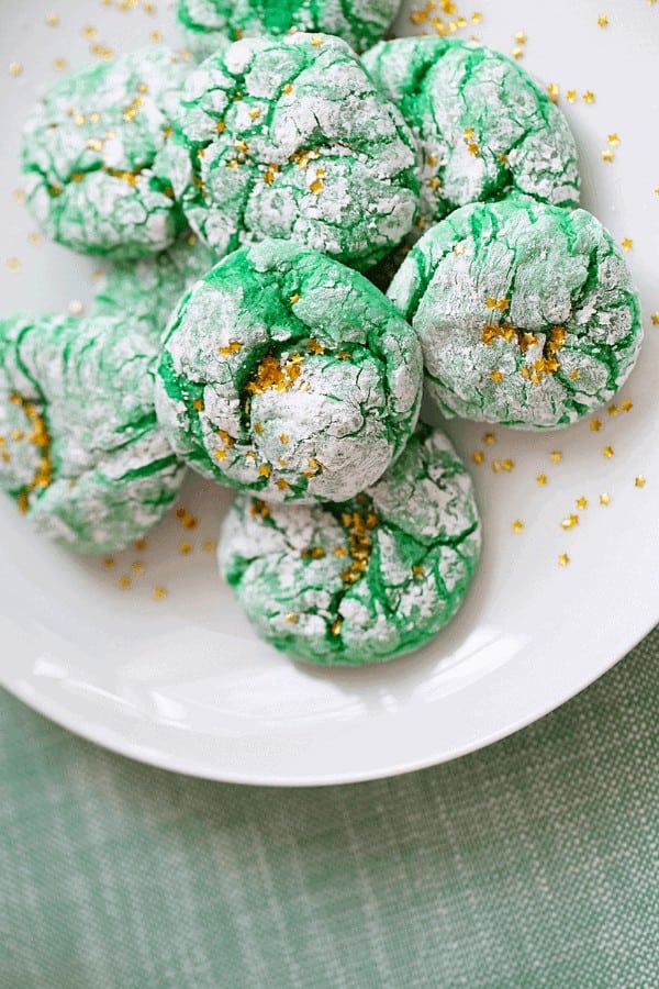 Minty Leprechaun Crinkle Cookies