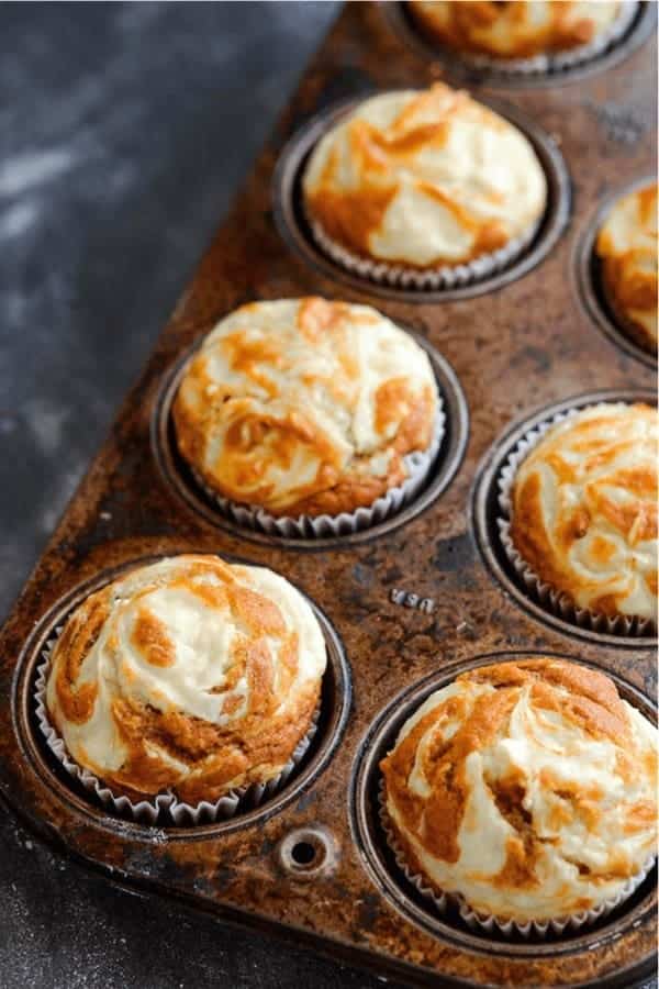 Pumpkin Cream Cheese Swirl Muffins