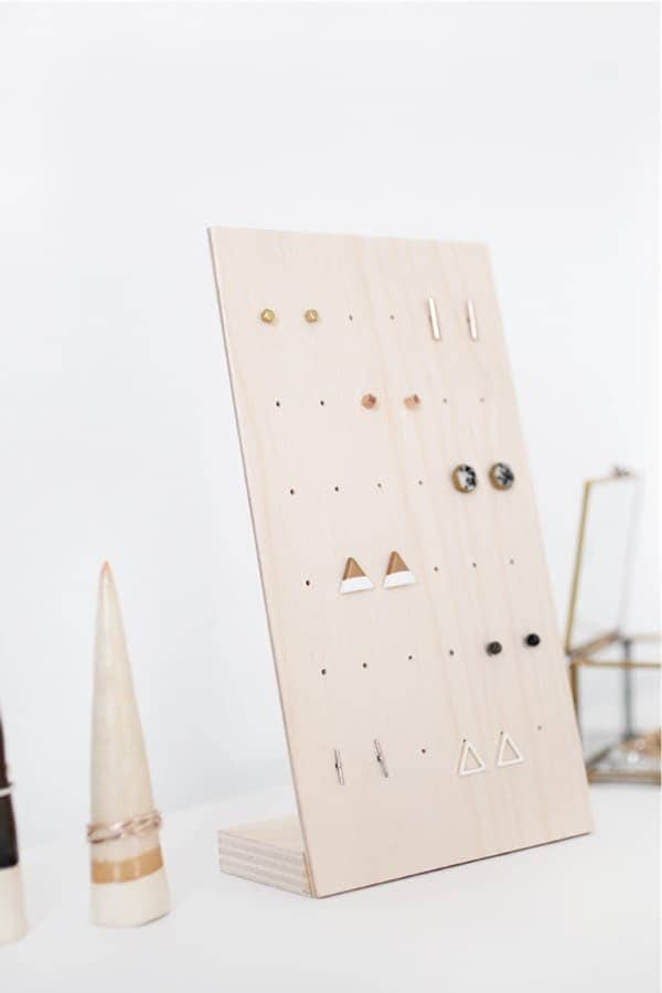 DIY Earring Stand Craft