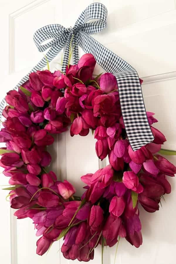 SPRING TULIP WREATH