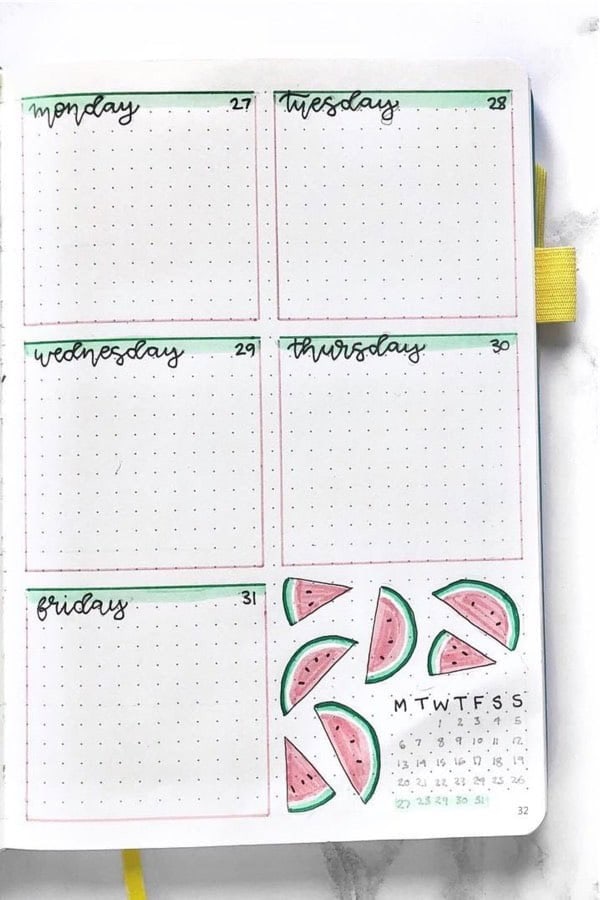 Light Green Weekly Spread