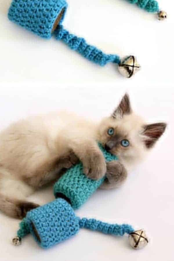 CROCHET CAT TOYS