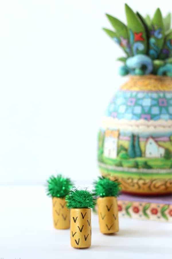 Pineapple Wine Cork Craft