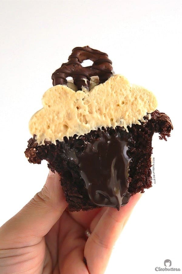 Peanut Butter Lava Fudge Cupcakes