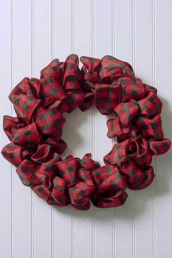 DIY RIBBON WREATH