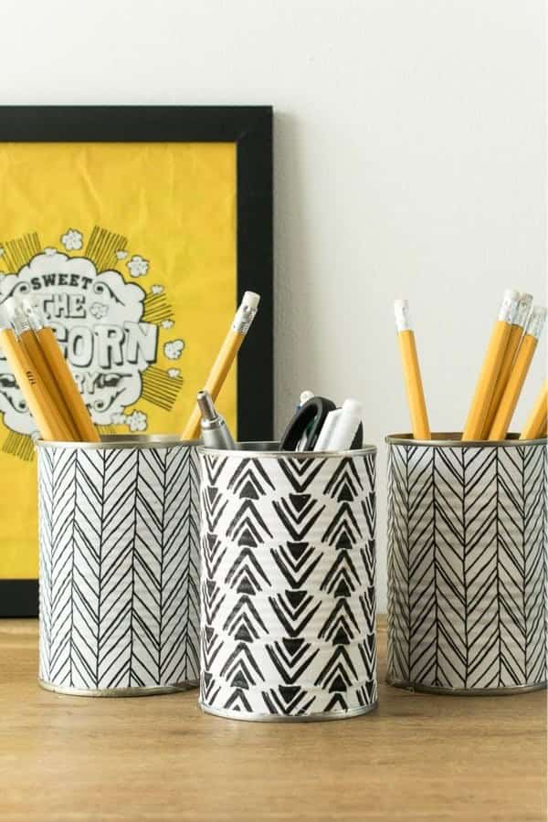 DIY Pencil Holder From Empty Tin Cans