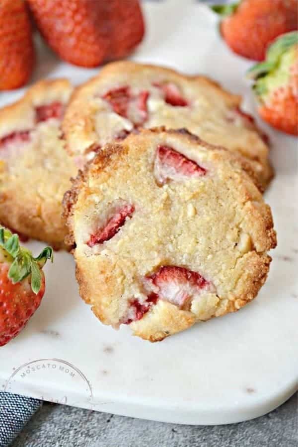 Keto Strawberry Macadamia Nut Cookies