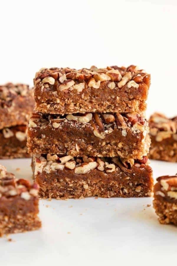 NO-BAKE PECAN PIE BARS