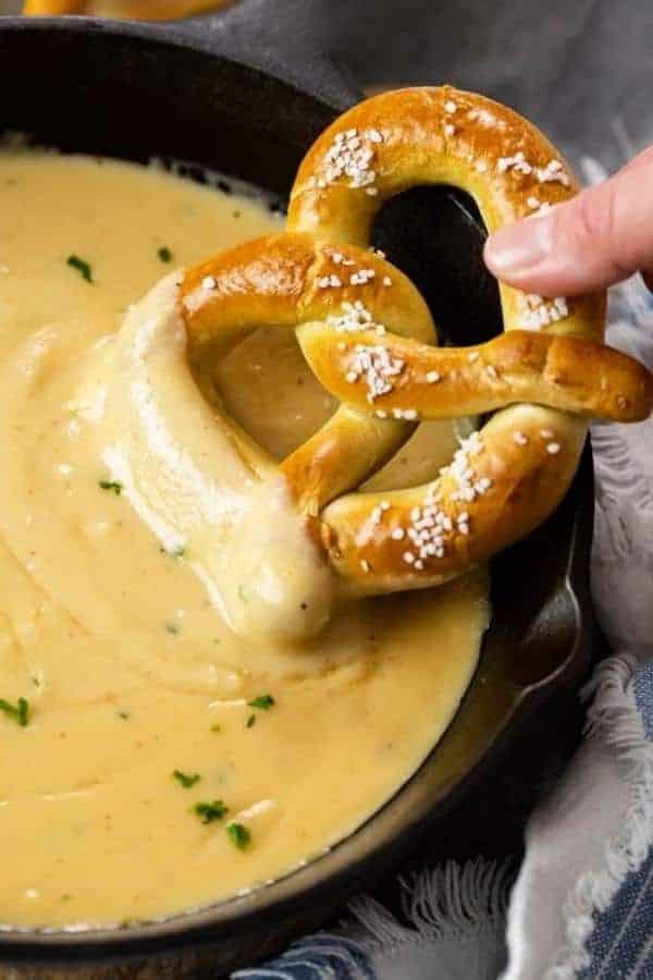 BEER CHEESE DIP