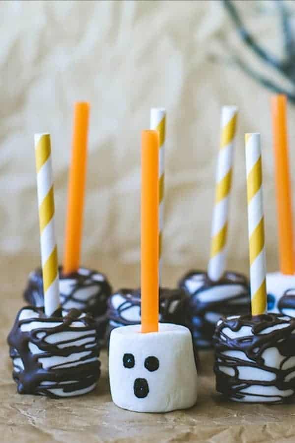 Halloween Marshmallow Pops